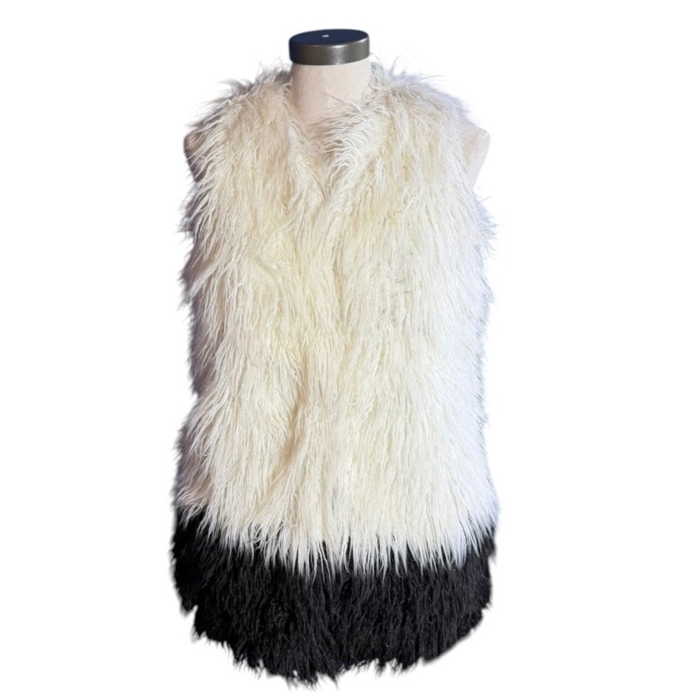 Gypsy Junkies Faux Fur Shaggy Vest Cream Black Colorblock XS BZ97MHO100493BLY